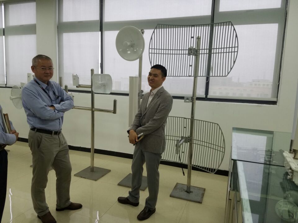 海康来我司考察，旨在建立长久合作关系